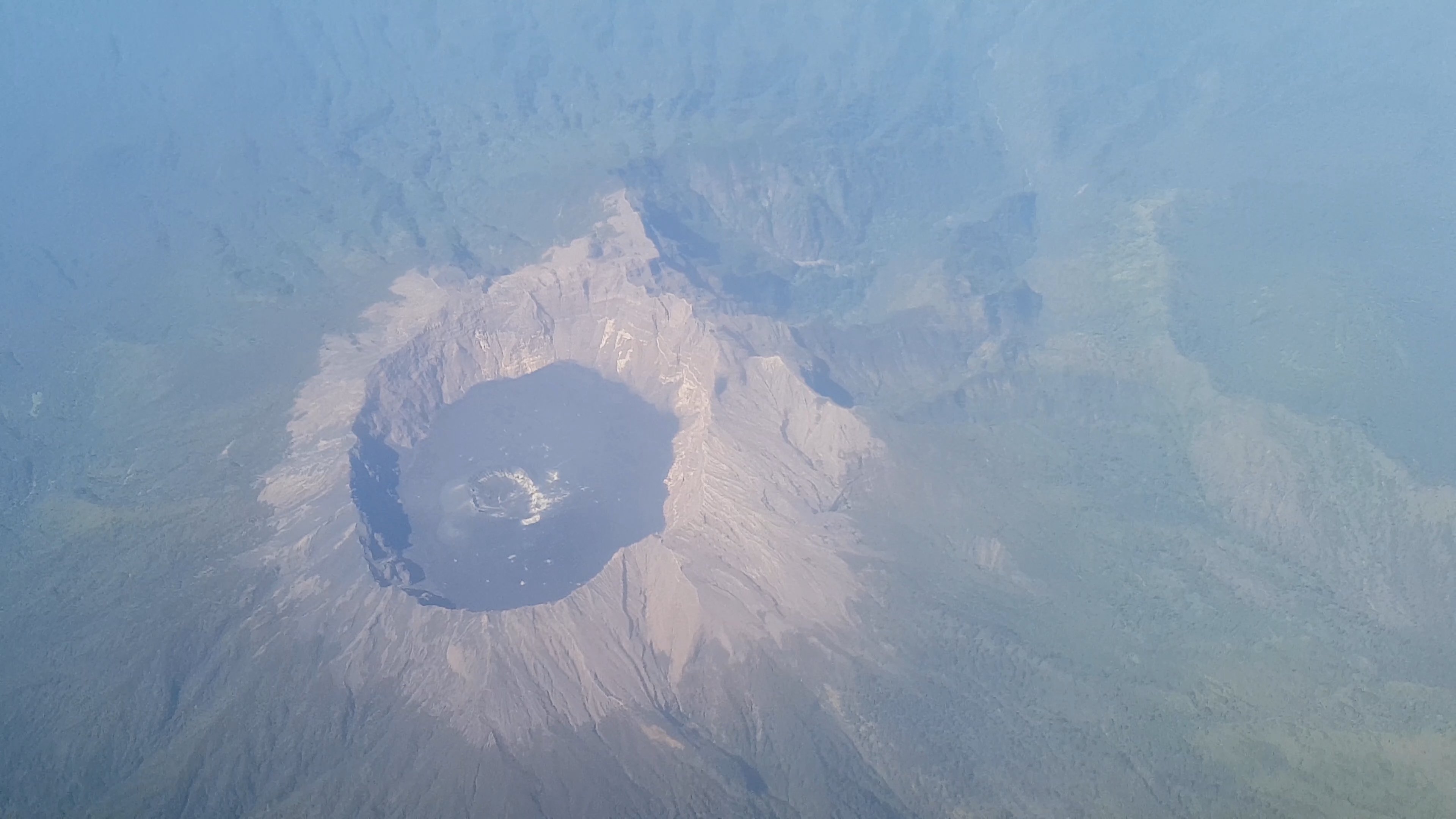 Gunung Raung